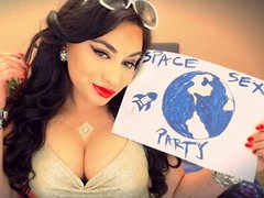SexySugarFlaMe - blond female with  small tits webcam at ImLive