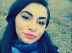 SexySugarFlaMe - blond female with  small tits webcam at ImLive