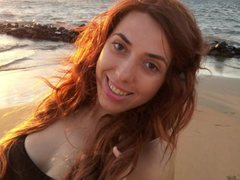 SecrettBela - female with red hair webcam at ImLive