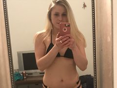 Shae_Moore from ImLive