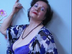 MaturMilf - female with brown hair and  big tits webcam at xLoveCam