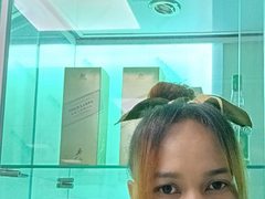 sirennah - female webcam at ImLive