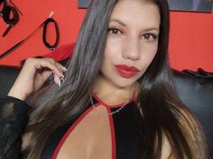 SexyKatthy from xLoveCam