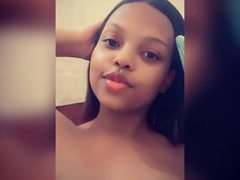 SOPHIAMATT106 - female with red hair and  big tits webcam at ImLive