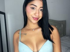 SofiaLara02 - female with black hair and  small tits webcam at ImLive