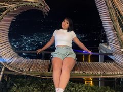 LizzyModri - female with black hair and  big tits webcam at LiveJasmin