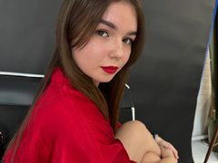 SofyKiss - female webcam at ImLive