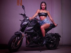 Sophia_Baker from ImLive