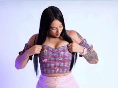 Sophia_Carter - female with black hair webcam at ImLive