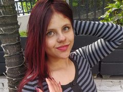 Sophie_Cherry - female with red hair webcam at ImLive