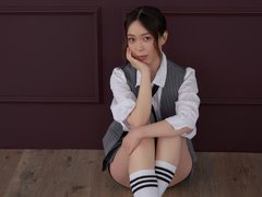 SoulHarmony - female with brown hair and  small tits webcam at ImLive