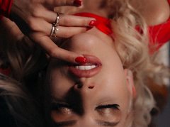 StarCandice - blond female webcam at ImLive