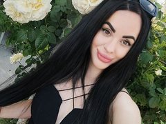 Stefaniya1 - female with black hair webcam at ImLive
