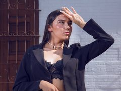 StefannyMoon_ - female with brown hair webcam at ImLive