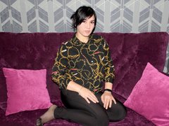 StellaAdams - female with black hair and  small tits webcam at LiveJasmin