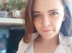 SugarFox - female with brown hair and  big tits webcam at ImLive