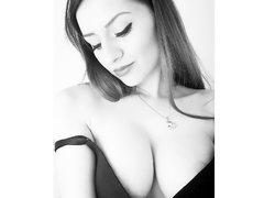 SweetAlexiaXXX - female with brown hair and  small tits webcam at ImLive