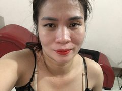 Sweet_Berry from ImLive