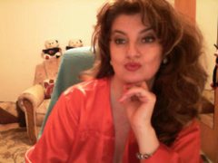 sweetkarina72 - female with brown hair and  big tits webcam at ImLive