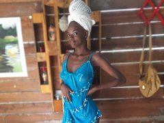 Tallgirl_18 - female webcam at ImLive