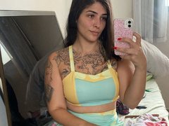 tali_majid - female with brown hair and  big tits webcam at ImLive