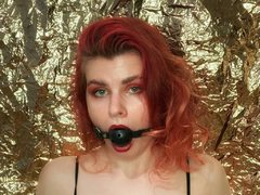 TrissyMeoww - female with red hair and  big tits webcam at ImLive