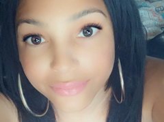 unique_murcielago - shemale with black hair webcam at ImLive