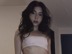 ValWatson from xLoveCam
