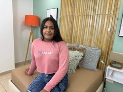 Valentina_Greys - shemale webcam at ImLive