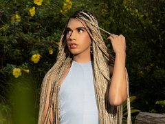 ValentinaDubois - blond shemale webcam at LiveJasmin