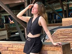 ValeryFranco - blond female with  big tits webcam at LiveJasmin