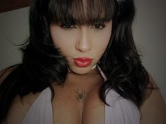 Valeryl - female with black hair and  big tits webcam at ImLive