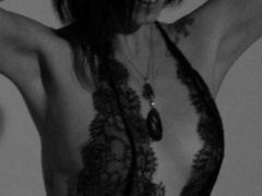 ViberBeast - female with black hair webcam at ImLive