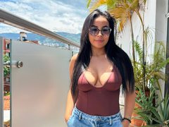 Vicky_Rose from ImLive