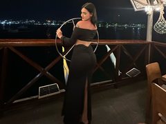 Victoria_Mills - blond female webcam at ImLive