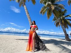 Victoria_Mills - blond female webcam at ImLive