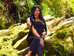 violeth7774 - shemale with brown hair webcam at ImLive