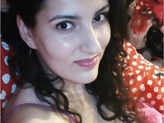 VirtualChocolat - blond shemale with  small tits webcam at ImLive