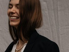 VivianDavis - female with brown hair and  big tits webcam at LiveJasmin