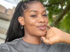 Warrior_Queen from ImLive