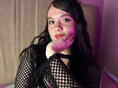 WhitneyLovee - female webcam at xLoveCam