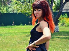 Xena_Exclusive - female with brown hair webcam at ImLive