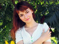 Xena_Exclusive - female with brown hair webcam at ImLive