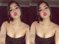 Xiiomara21 - female with black hair webcam at ImLive