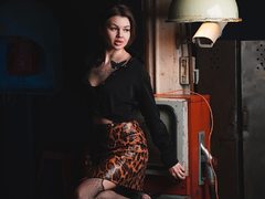 XimmerryX - female with brown hair and  small tits webcam at ImLive