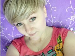AlexSweetDream - blond female with  big tits webcam at LiveJasmin