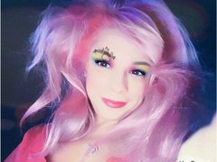 HotJuicyAlice - blond female webcam at LiveJasmin