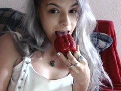 HotJuicyAlice - blond female webcam at LiveJasmin