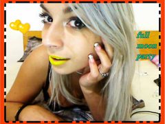 HotJuicyAlice - blond female webcam at LiveJasmin