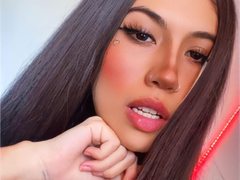 Lola_Stonner - female with brown hair and  small tits webcam at ImLive